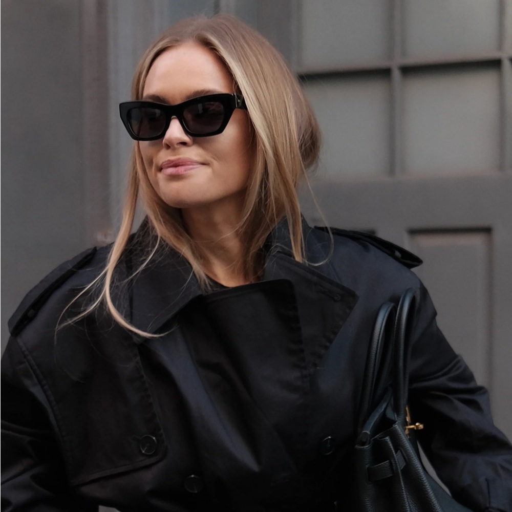 🖤 Claire Rose x Aperçu Black New York City Sunglasses 🖤